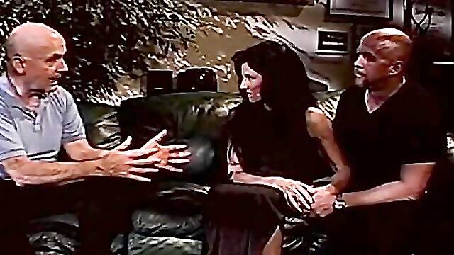 Screw My Wife Club - 3some action