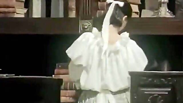 The Lady Just Wants To Get Fucked In The Ass - Zenza Raggi