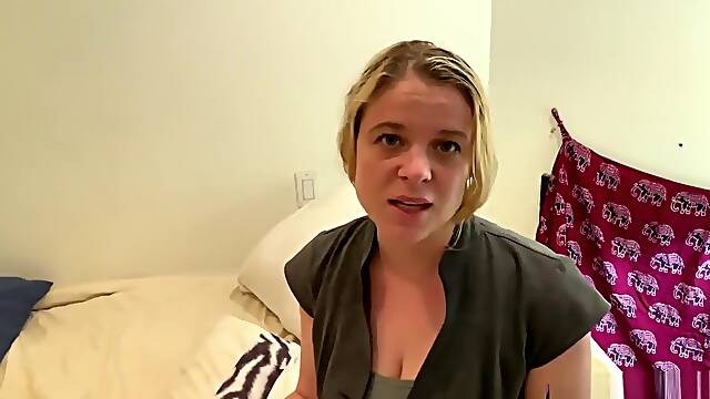 Helping to impregnate stepmom (POV)
