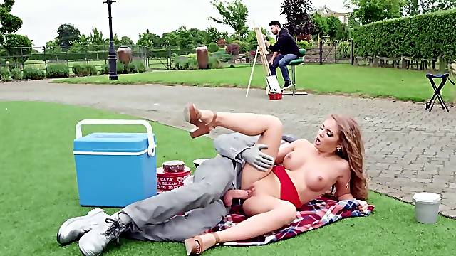 Alessandra Jane checks sexual potential of living statue outdoors