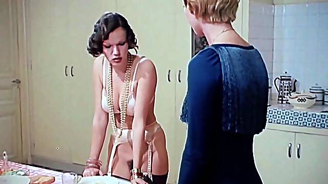 France 70‘s Porn babes sex orgy