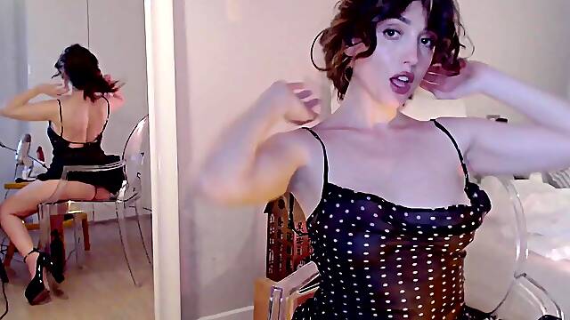 Livecam-cumshow of super marvelous and hot Cleopatra sinns: part 1 erotic dance (Glamorous Hot)