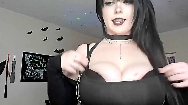 Horny emo girlfriend with huge breasts and big booty inexperience part 2