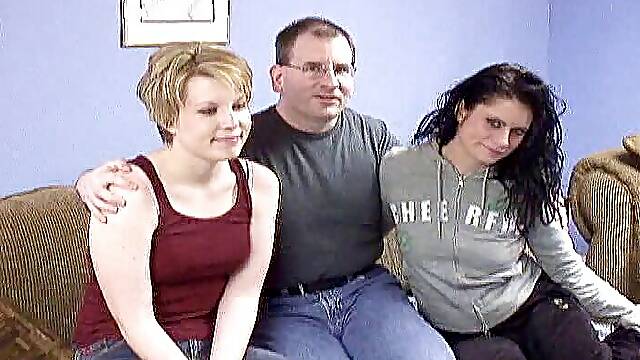 Luck old dude with younger girls - amateur groupsex