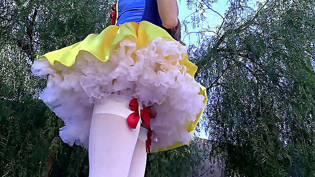 Fairytale Princess Slowmo Cock Tease