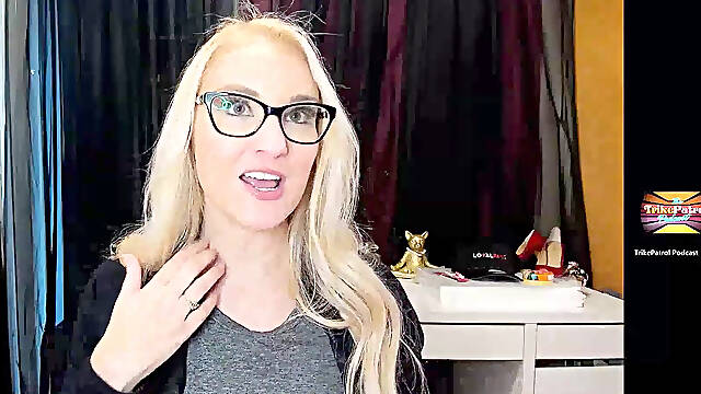 Trikepatrol Interview #70 - Julia Robbie