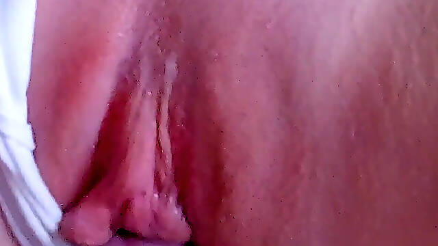 My Stepsister Saw My Dick and Her Pussy Instantly Got Wet