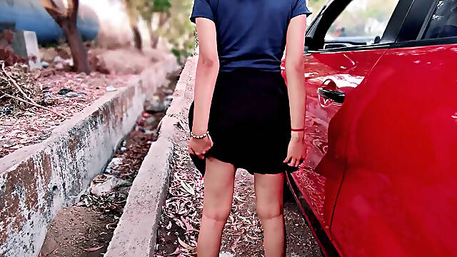 Roadside Tease and Squirt Near Stranger
