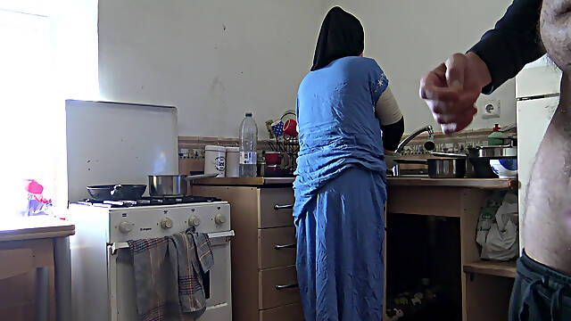 Homemade Hard Fucking Arab Wife in Kitchen
